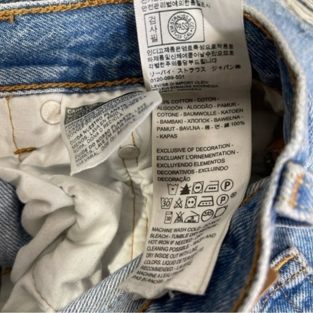 Levi’s® 501 Women’s distressed Jean Size 27 Color Blue Wash - Picture 12 of 14